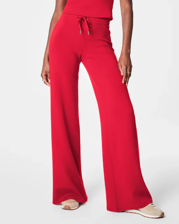 AirEssentials® Wide Leg Pant