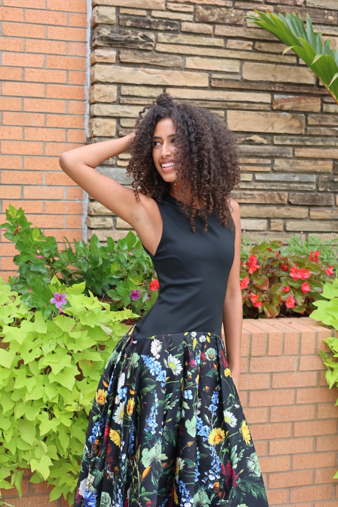 Adley Slvlss Crwnk Drop Waist Midi Dress