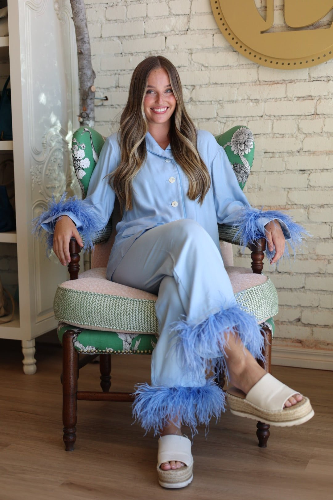 Party Pajamas Set with Detachable Feathers